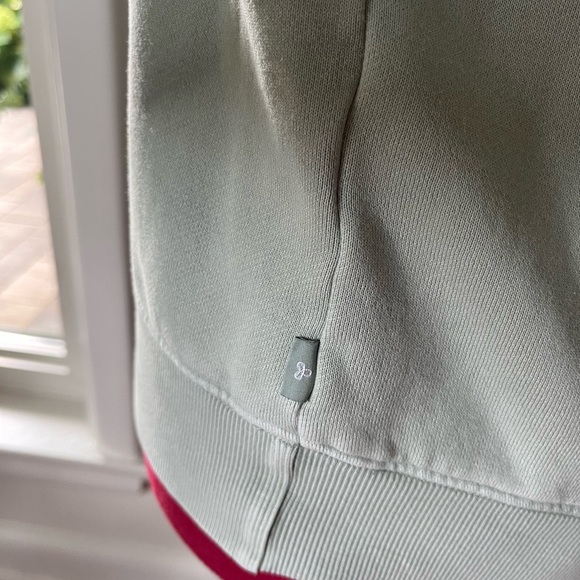 TNA ARITZIA SWEATSHIRT - Picture 4 of 10